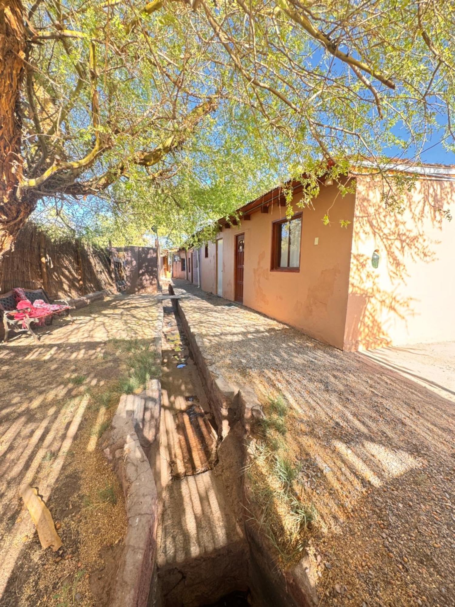Atacama Lodge Rukazen Rustico ซานเปโดร เด อาตากามา ภายนอก รูปภาพ