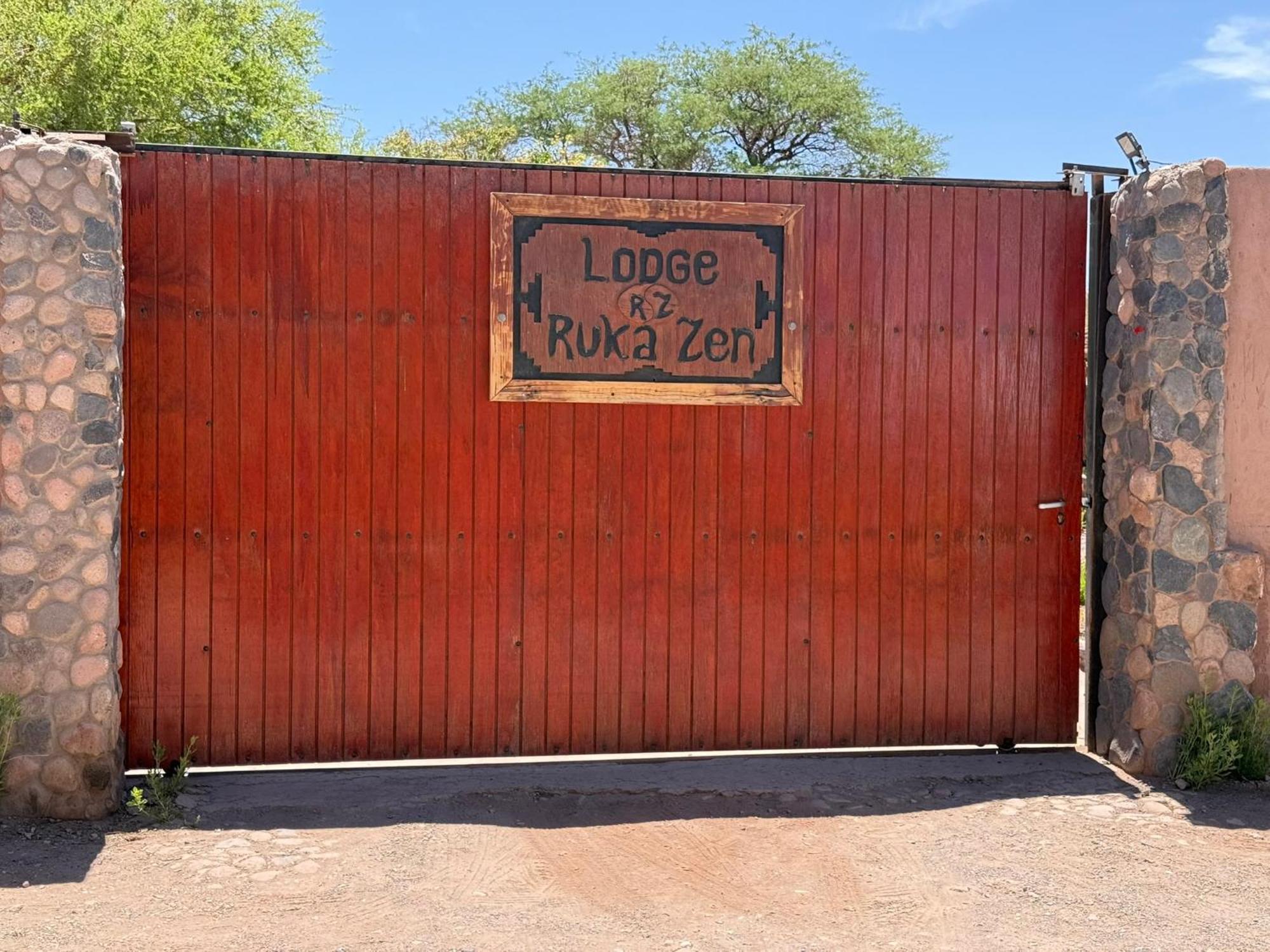 Atacama Lodge Rukazen Rustico ซานเปโดร เด อาตากามา ภายนอก รูปภาพ